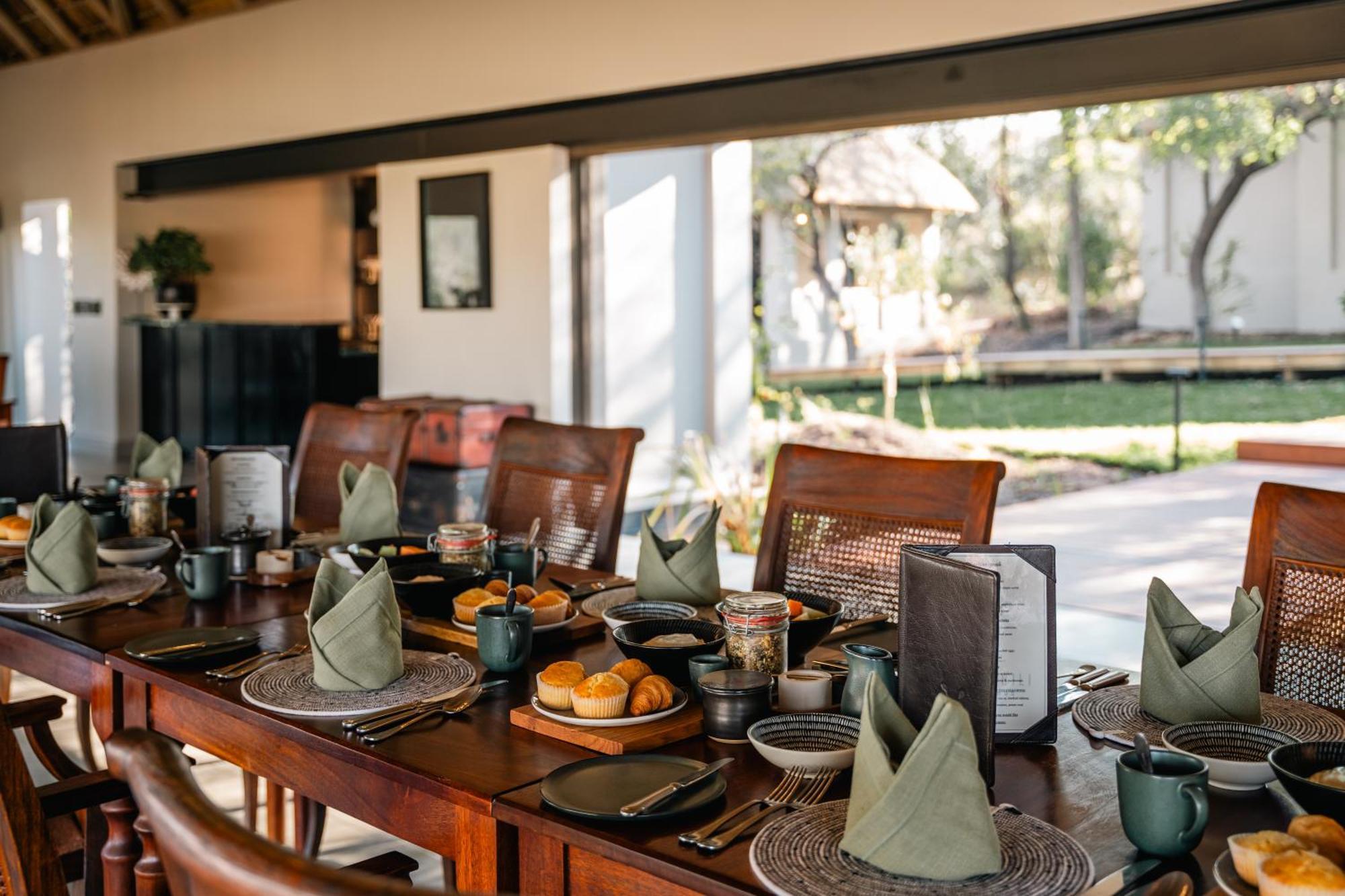 שמורת הציד סאבי סנד Thornybush Simbambili Lodge מראה חיצוני תמונה
