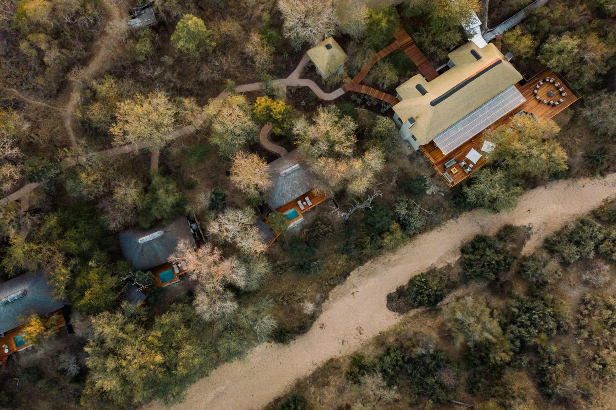 שמורת הציד סאבי סנד Thornybush Simbambili Lodge מראה חיצוני תמונה