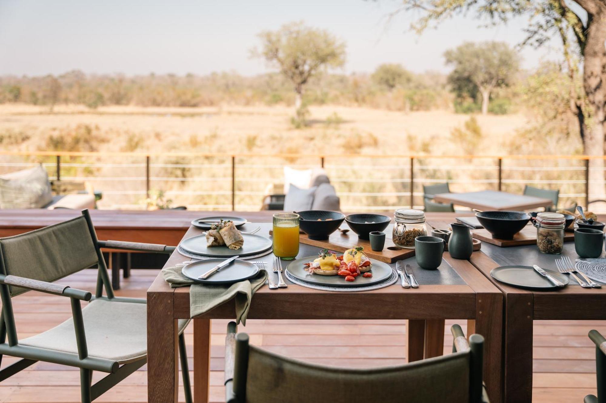 שמורת הציד סאבי סנד Thornybush Simbambili Lodge מראה חיצוני תמונה